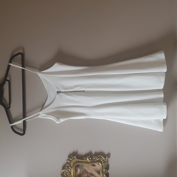 Beautiful White Flowy Dress - Picture 2 of 2